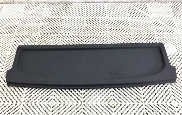 Parcel shelf