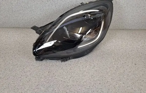 Ford Puma Headlight/headlamp L1FB13E015GH L90202380