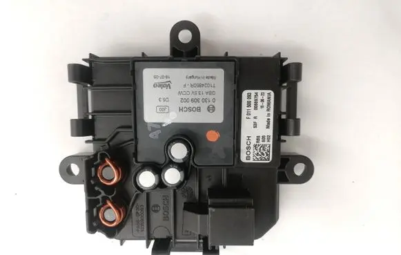 Mercedes-Benz C W205 Other relay F011500093