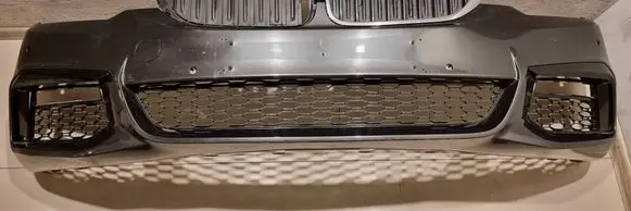 BMW 5 G30 G31 Front bumper 8064778