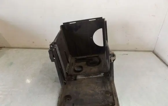 Ford Focus C-MAX Battery box tray 