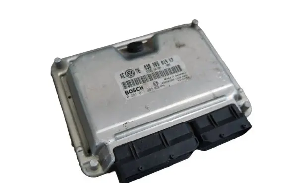 Volkswagen PASSAT B5 Engine control unit/module 038906019KD 1039S01966 0281011205