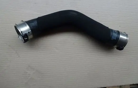 Intercooler hose/pipe