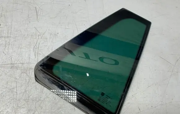 Opel Insignia A Rear vent window glass DOT747M538AS3 43R000073