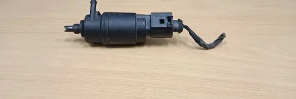 Windscreen/windshield washer pump