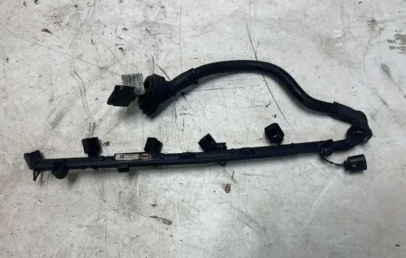 BMW 5 F10 F11 Fuel injector wires 755066604