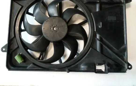 Opel Mokka X Electric radiator cooling fan 16471481 NE68299