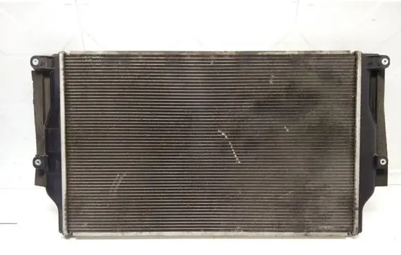 Toyota RAV 4 (XA30) Coolant radiator 39370306