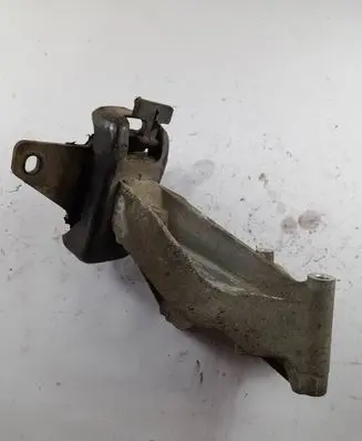Volkswagen Amarok Engine mounting bracket 03L199307