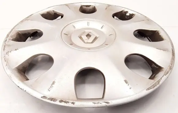Renault Clio III R15 wheel hub/cap/trim 8200319249