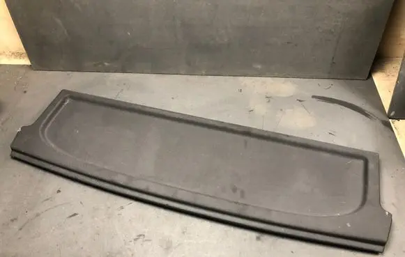 Audi A5 8T 8F Parcel shelf