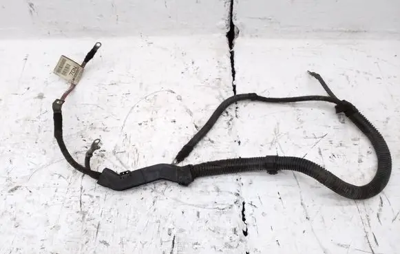 Opel Zafira C Positive cable (battery) 13291374