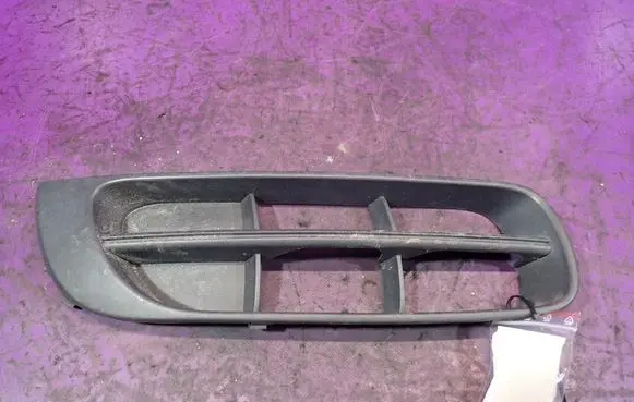 Skoda Fabia Mk2 (5J) Front bumper lower grill 