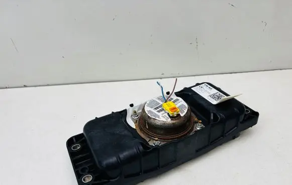 Volkswagen Golf VII Passenger airbag 8V0880204D