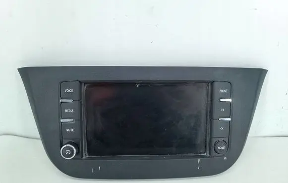 Iveco Daily 6th gen Radio/CD/DVD/GPS head unit 5801727206