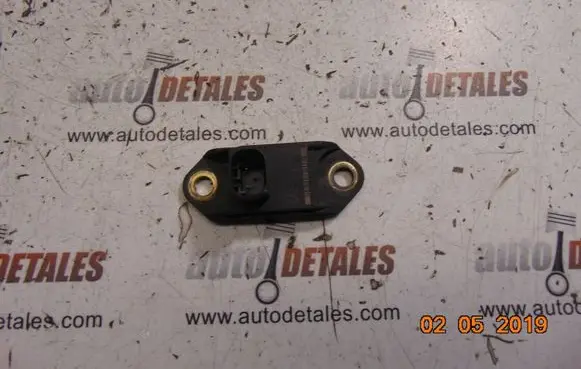 Mercedes-Benz S W220 Airbag deployment crash/impact sensor A0025476918
