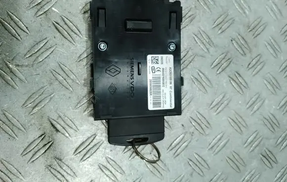 Renault Scenic III - Grand scenic III Ignition key card reader 