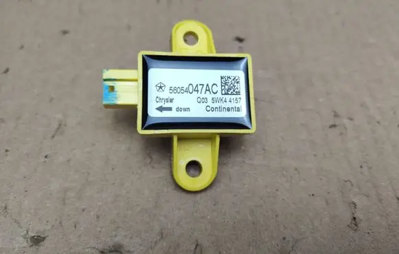 Dodge Journey Airbag deployment crash/impact sensor 56054047AC