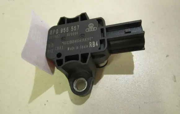 Audi A4 S4 B7 8E 8H Airbag deployment crash/impact sensor 8P0955557