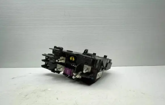 Mercedes-Benz GL X166 Fuse module A1665402450
