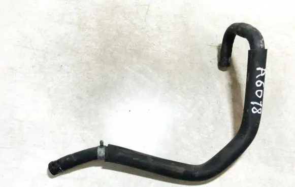 Subaru Impreza III Engine coolant pipe/hose
