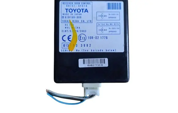 Toyota Corolla Verso AR10 Door control unit/module 897410F010
