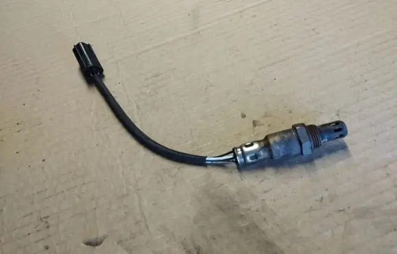 Nissan Note (E11) Lambda probe sensor
