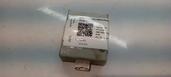 Toyota Yaris Door control unit/module 897410D020