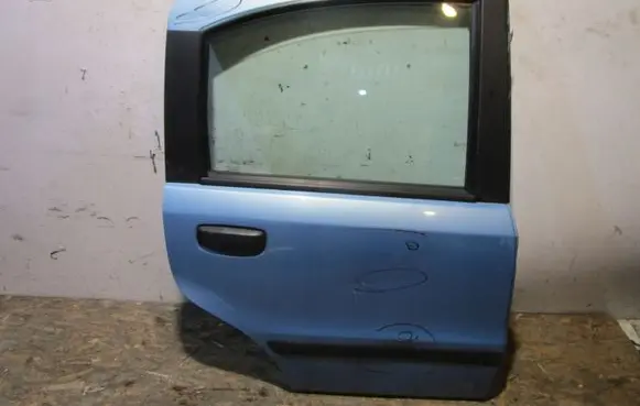 Fiat Panda II Rear door