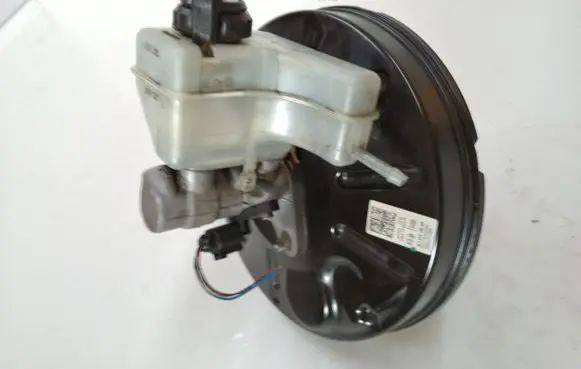 Volkswagen Sharan Master brake cylinder 3C1614105AP 3C1611301