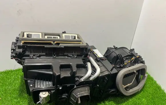 Porsche 911 992 Interior heater climate box assembly 9p5820006c