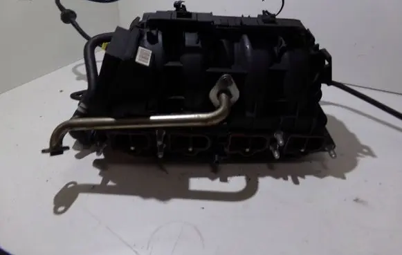 Opel Tigra B Intake manifold 55354364 0280600053 0280151208