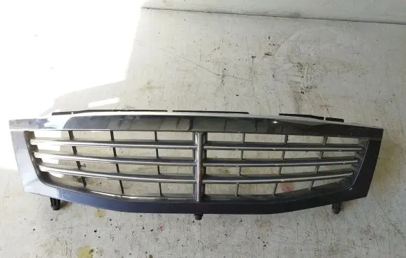 SsangYong Rexton Front grill