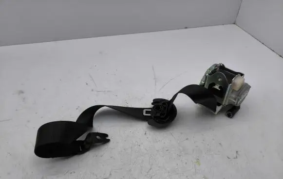 Seat Ibiza V (KJ) Front seatbelt 3066322
