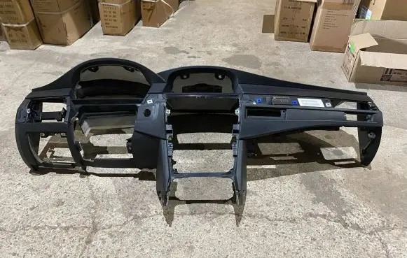 BMW 5 E60 E61 Dashboard 6976421 07B331RB1910G