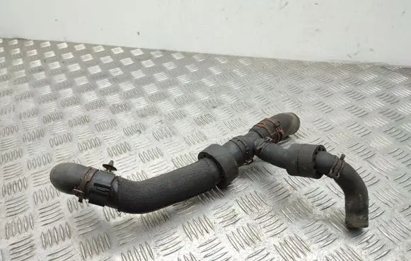 Volkswagen Transporter - Caravelle T5 Engine coolant pipe/hose
