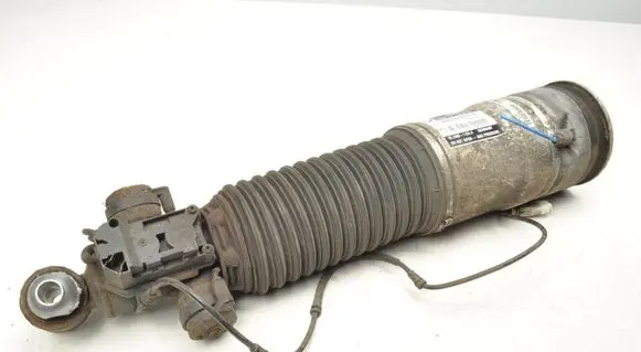 BMW 7 F01 F02 F03 F04 Rear shock absorber/damper 6858812