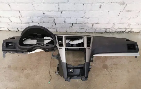 Subaru Outback Dashboard