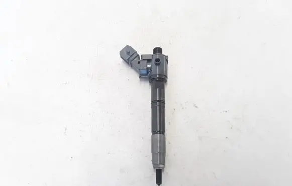 Volvo XC90 Fuel injector