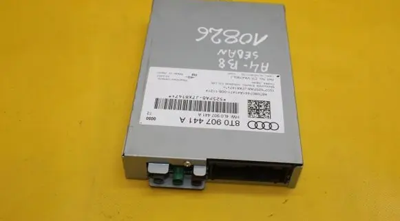 Audi A4 S4 B8 8K Camera control unit module 8T0907441A