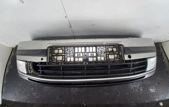 Skoda Octavia Mk2 (1Z) Front bumper 