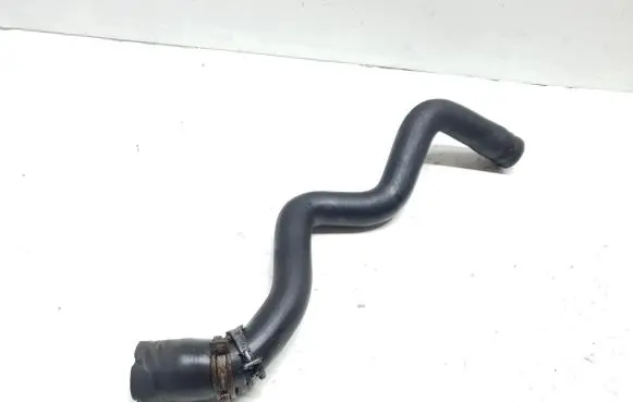 Ford Focus Engine coolant pipe/hose
