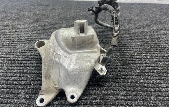 Audi Q7 4M Engine mounting bracket 4M0199308BE