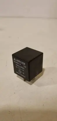 Audi A3 S3 8L Other relay 24690010 PA66GF30