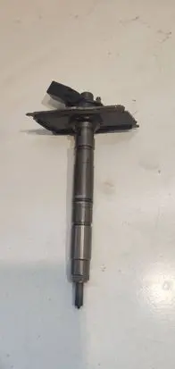 Volkswagen Phaeton Fuel injector 0445116003
