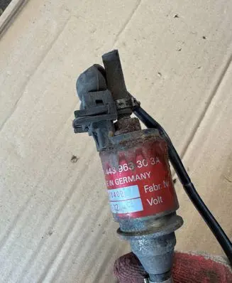 Audi A8 S8 D2 4D Webasto circulation pump for autonomous heater 0443963303a