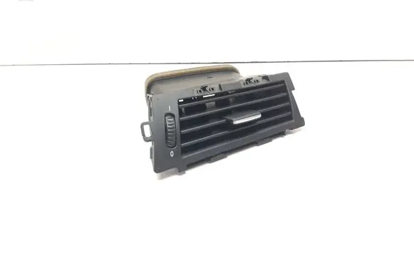 BMW 5 E60 E61 Dashboard side air vent grill/cover trim 9112205