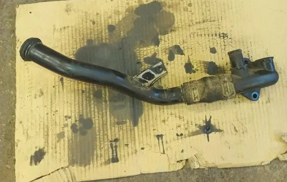 Peugeot 807 Engine coolant pipe/hose 