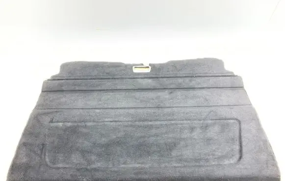 Parcel shelf