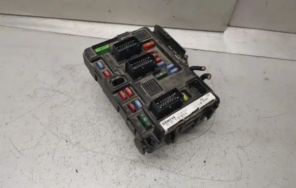 Citroen C3 Pluriel BSM Control unit BSMB4
